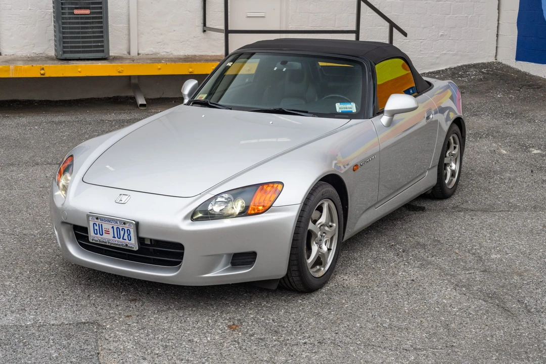 2002 Honda AP1 S2000 - Image 2 of 31