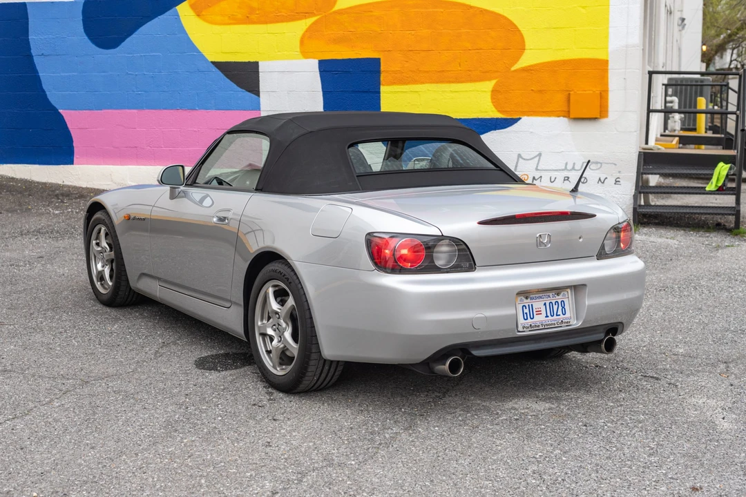2002 Honda AP1 S2000 - Image 3 of 31