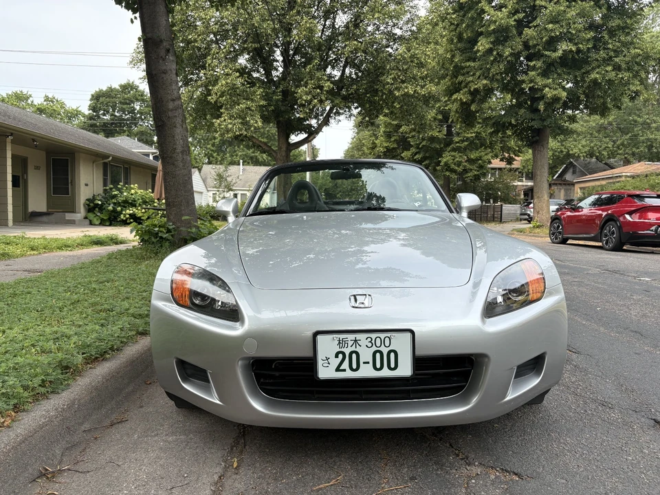 2002 Honda AP1 S2000 - Image 2 of 11