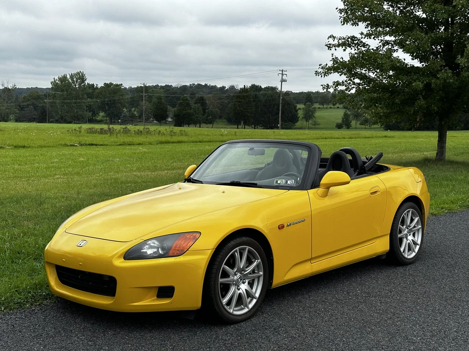2002 Honda AP1 S2000 - Image 2 of 31