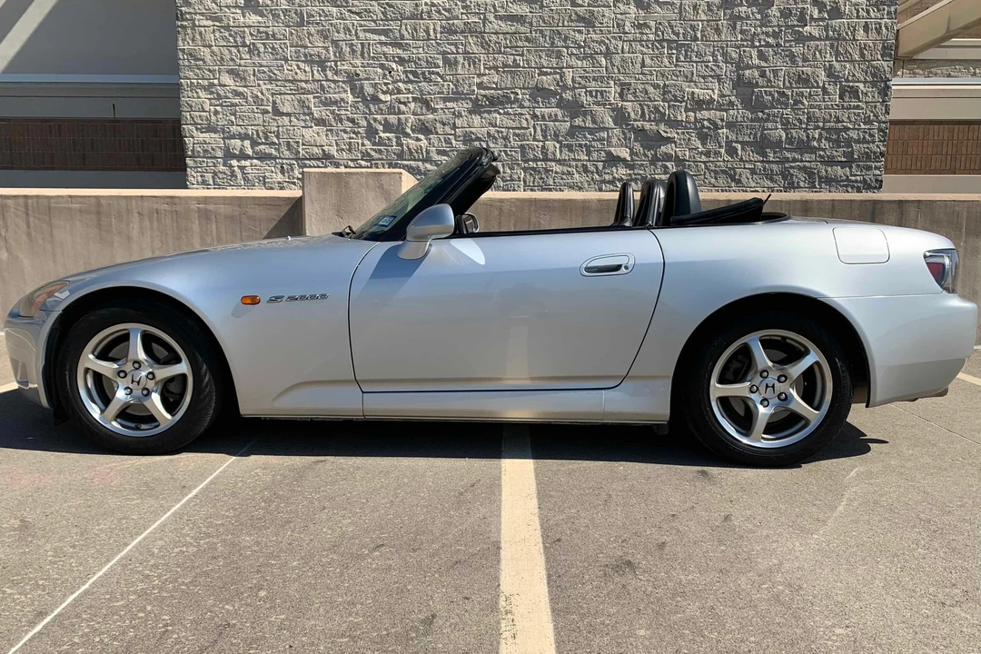 2002 Honda AP1 S2000 - Image 3 of 31