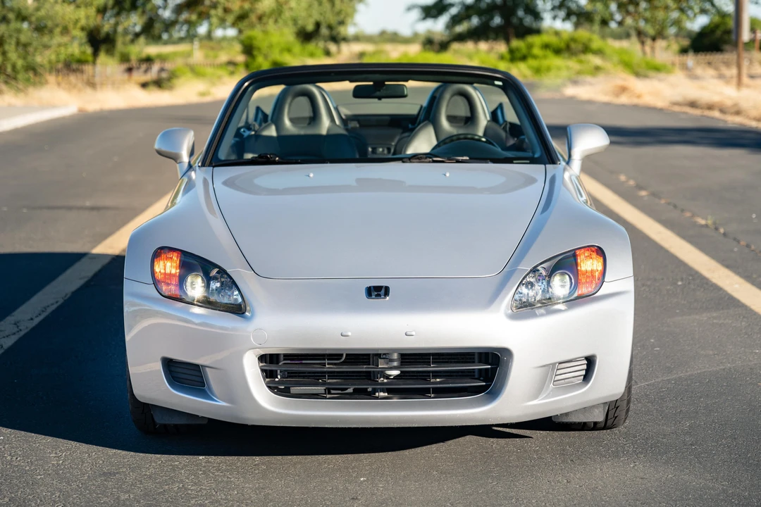 2002 Honda AP1 S2000 - Image 2 of 31
