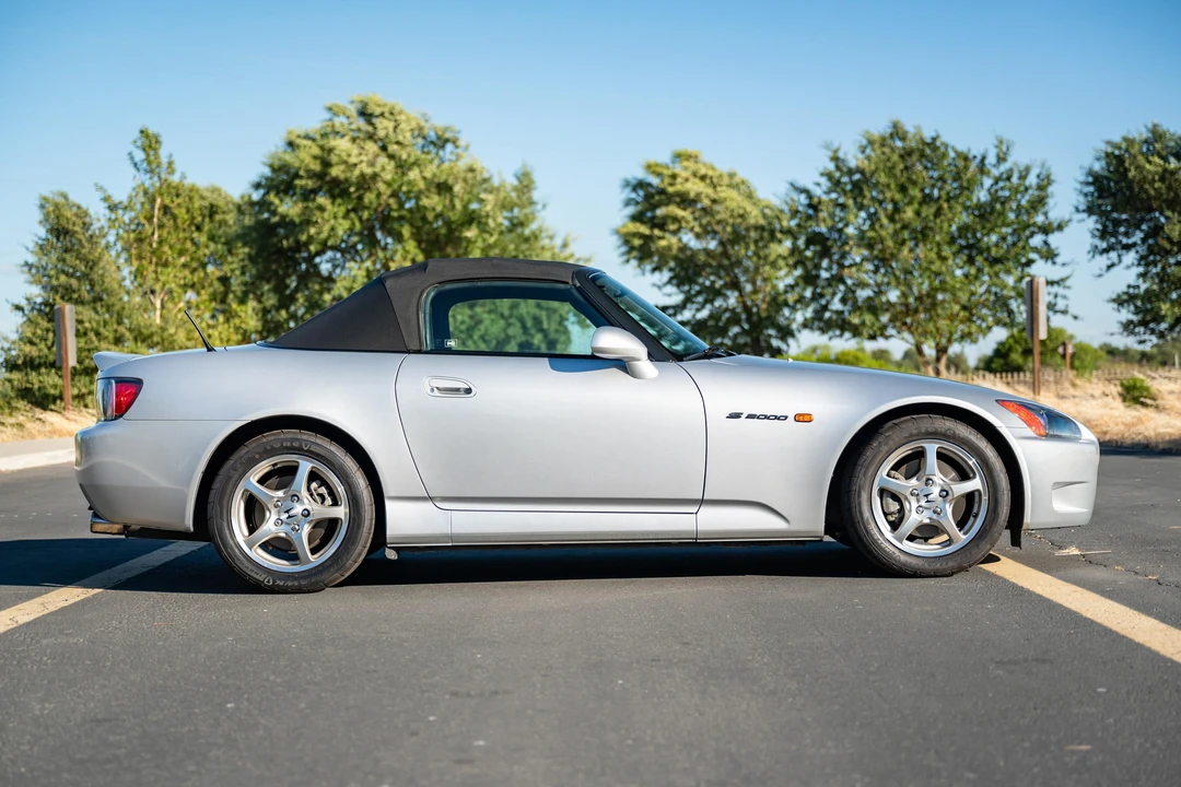 2002 Honda AP1 S2000 - Image 3 of 31