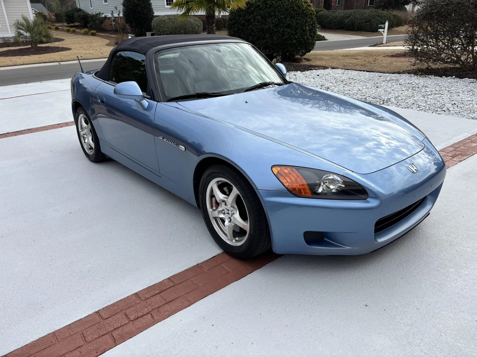 2002 Honda AP1 S2000 - Image 2 of 31