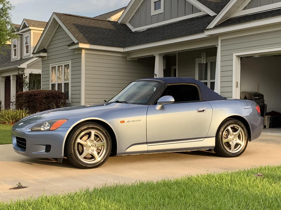 2002 Honda AP1 S2000 - Image 2 of 31
