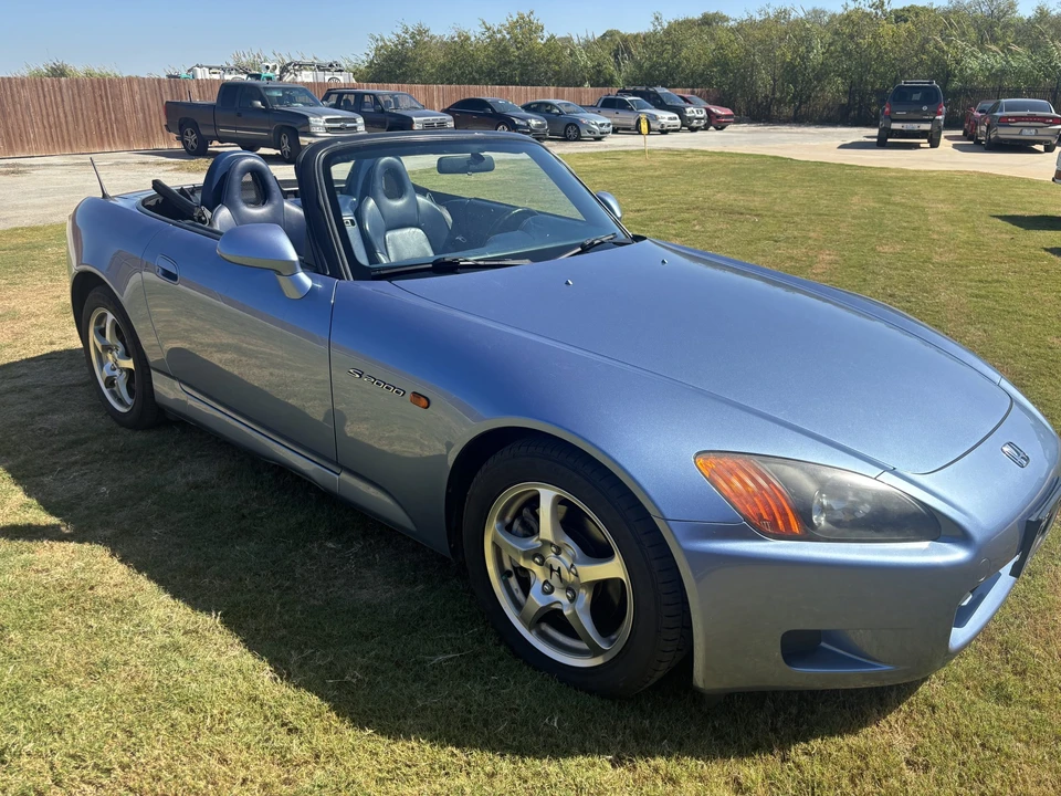 2002 Honda AP1 S2000 - Image 2 of 31