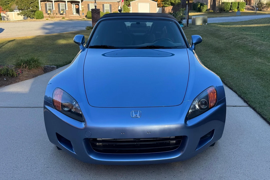 2002 Honda AP1 S2000 - Image 2 of 31