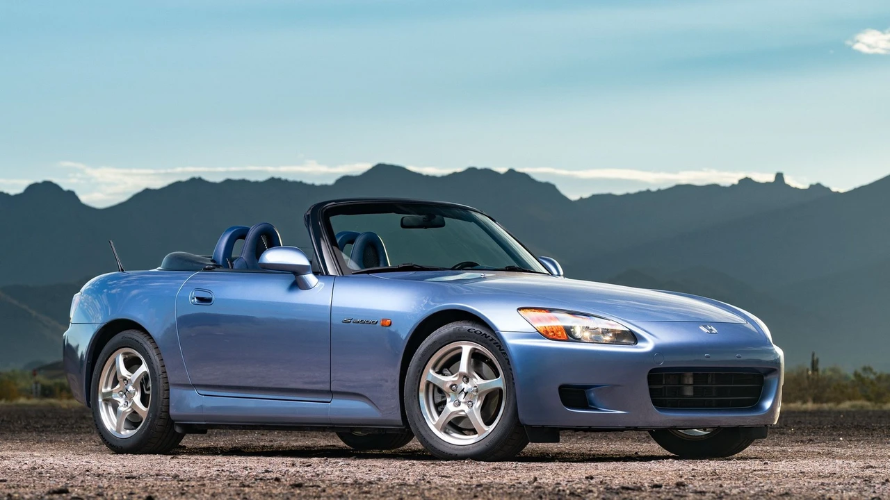 2002 Honda AP1 S2000 - Image 3 of 16