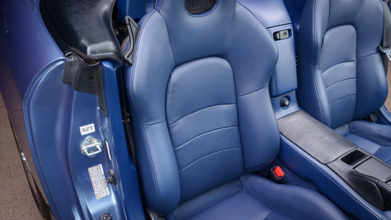 2002 Honda AP1 S2000 - Image 11 of 16