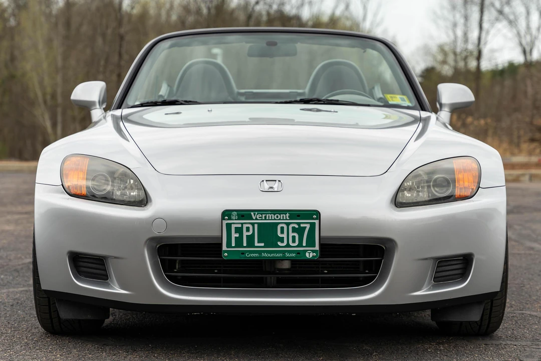 2002 Honda AP1 S2000 - Image 2 of 31