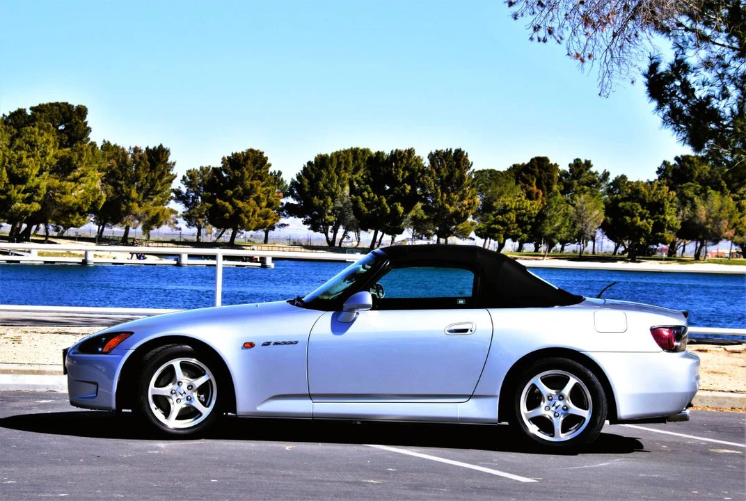 2002 Honda AP1 S2000 - Image 4 of 24
