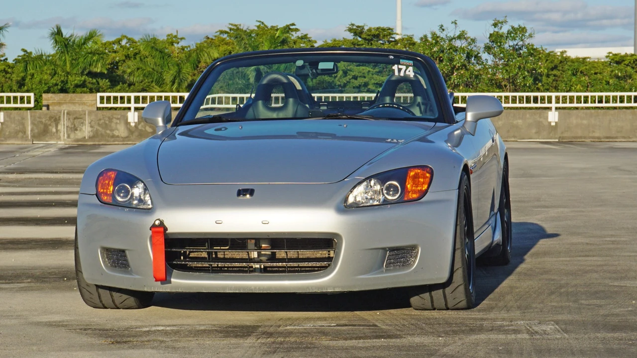 2002 Honda AP1 S2000 - Image 3 of 31