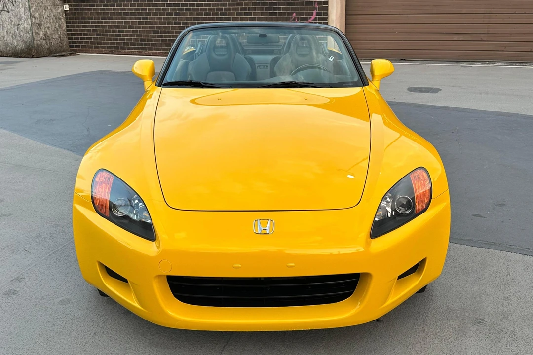 2002 Honda AP1 S2000 - Image 2 of 31