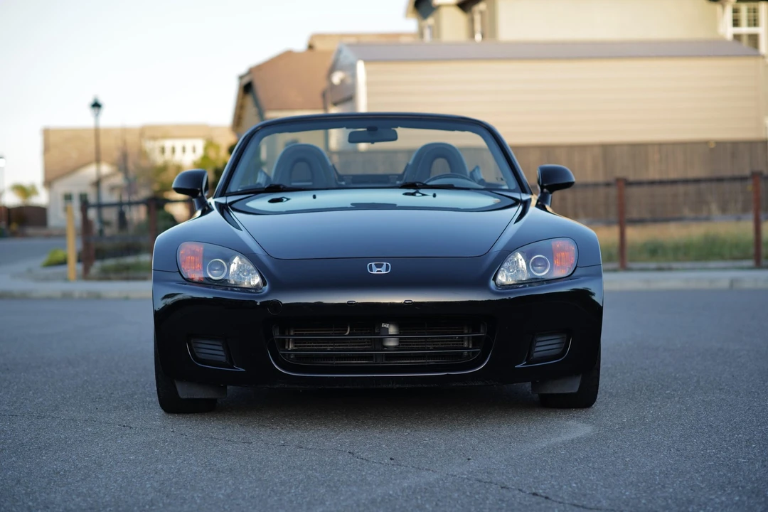 2002 Honda AP1 S2000 - Image 2 of 31