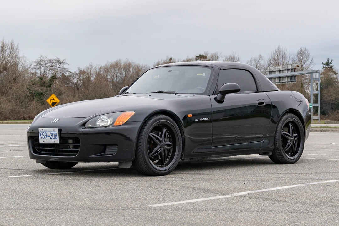 2002 Honda AP1 S2000 - Image 2 of 31