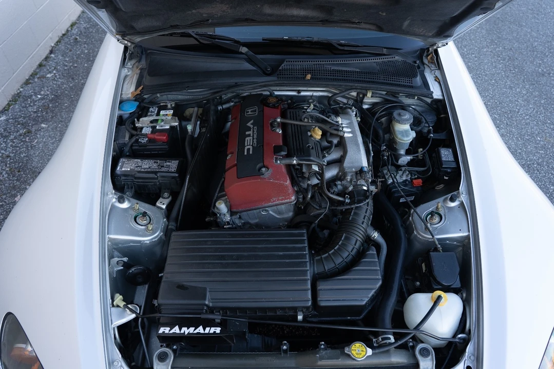 2002 Honda AP1 S2000 - Image 2 of 21