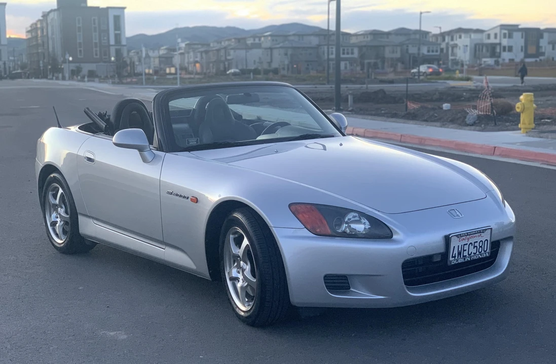 2002 Honda AP1 S2000 - Image 2 of 31