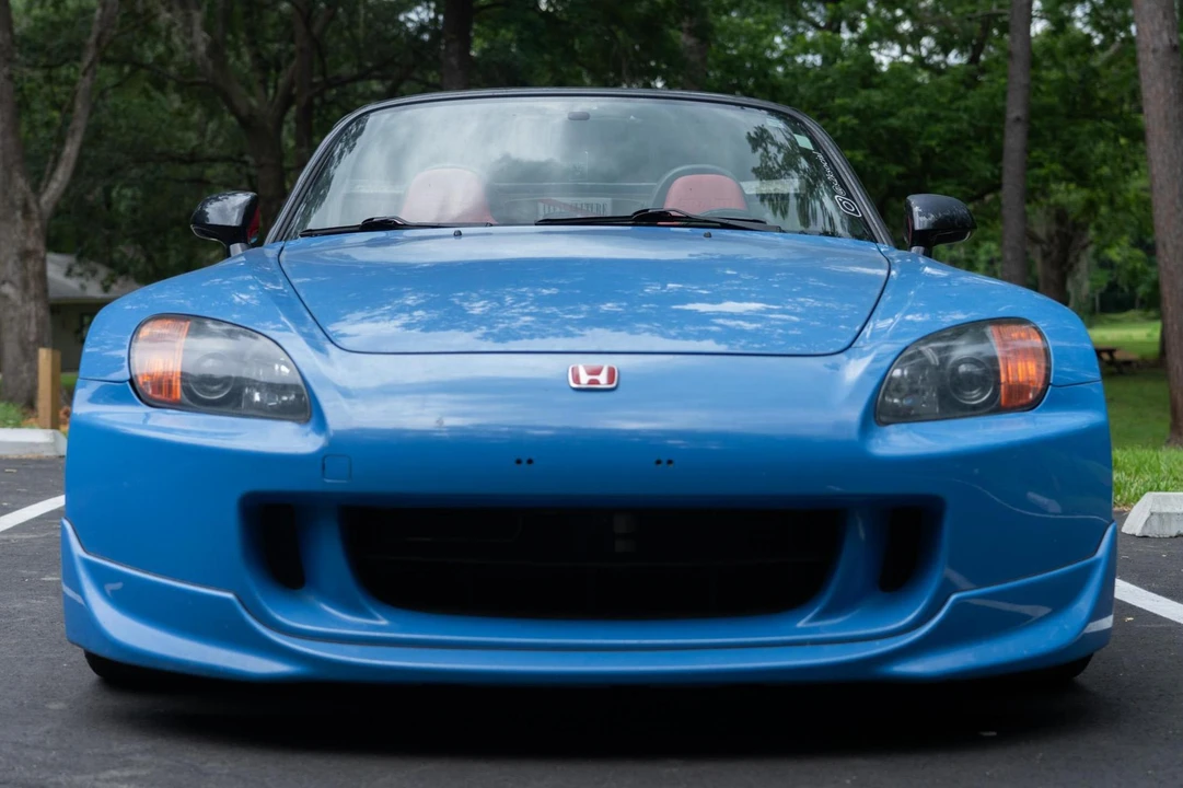 2002 Honda AP1 S2000 - Image 2 of 31