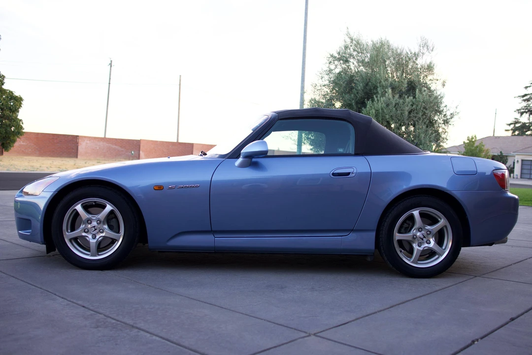 2002 Honda AP1 S2000 - Image 3 of 31