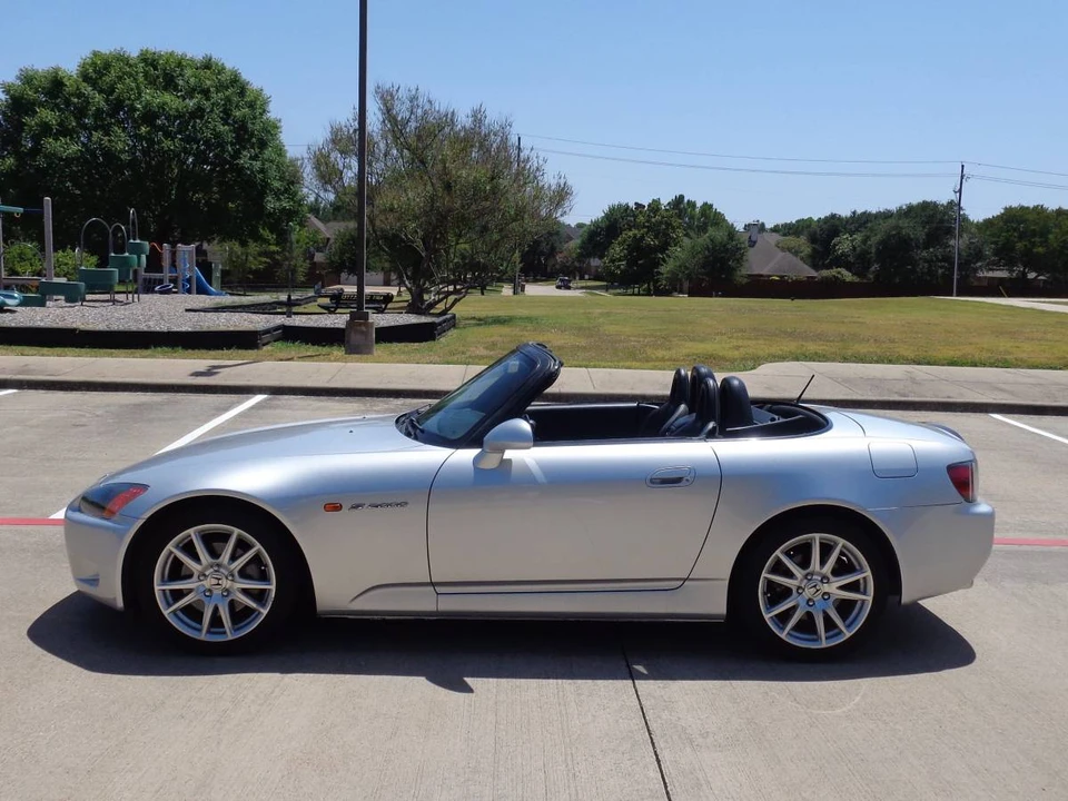 2002 Honda AP1 S2000 - Image 4 of 24