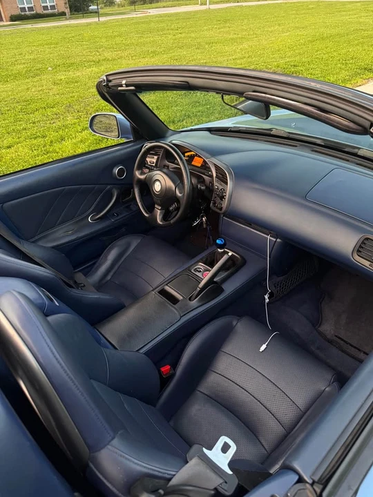 2002 Honda AP1 S2000 - Image 11 of 14