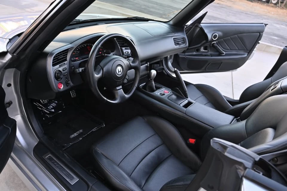 2002 Honda AP1 S2000 - Image 16 of 20