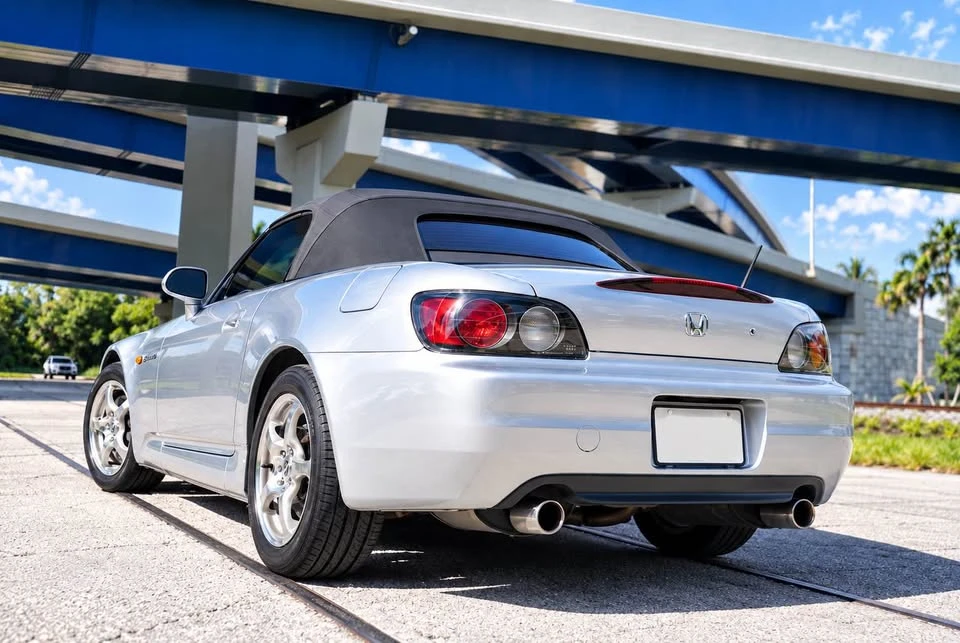 2002 Honda AP1 S2000 - Image 3 of 8