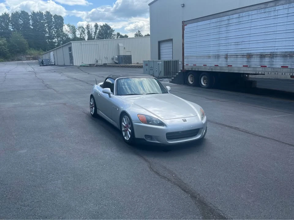2002 Honda AP1 S2000 - Image 2 of 13