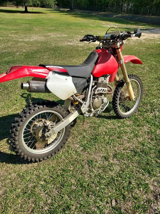 2002 Honda XR - Image 2 of 2
