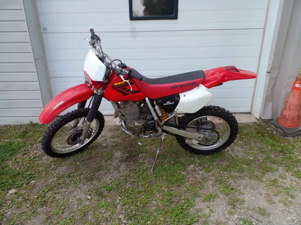 2002 Honda XR - Image 4 of 4