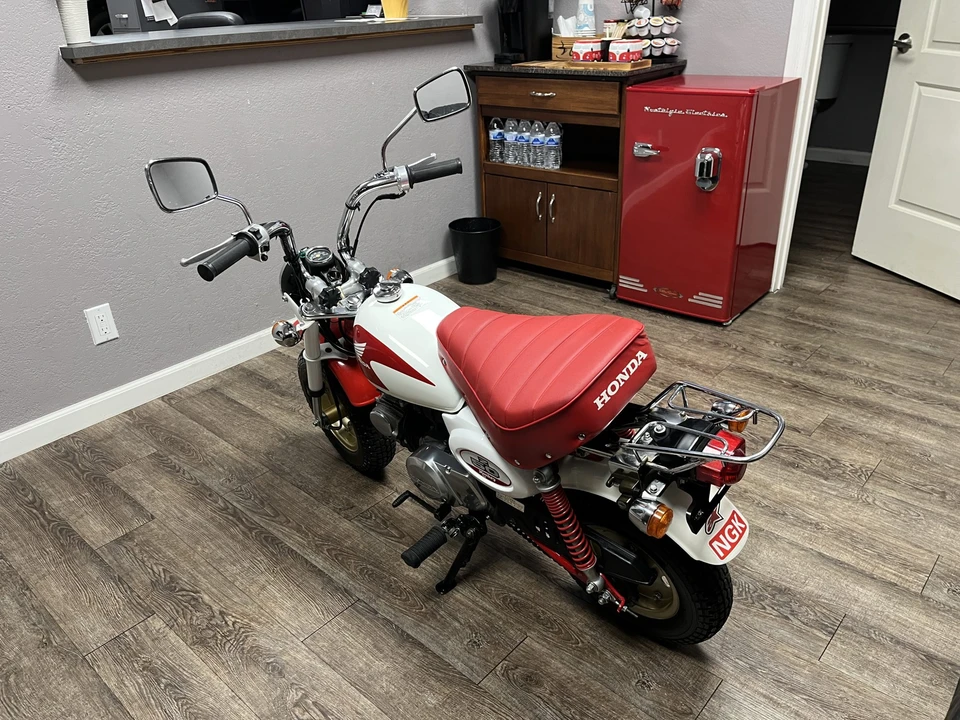 2002 Honda Motorcycles - Image 5 of 31