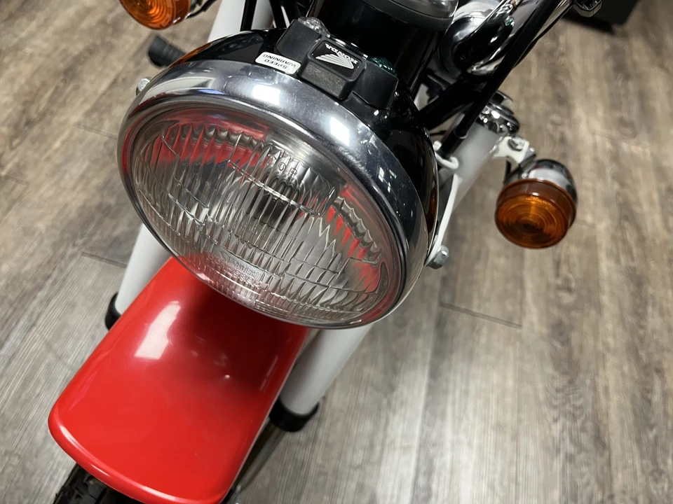 2002 Honda Motorcycles - Image 21 of 31