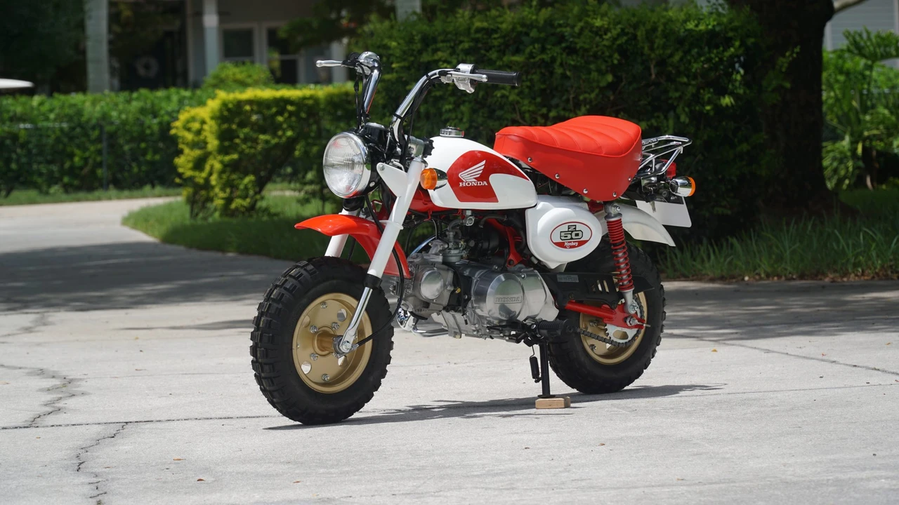 2002 Honda Motorcycles - Image 3 of 31