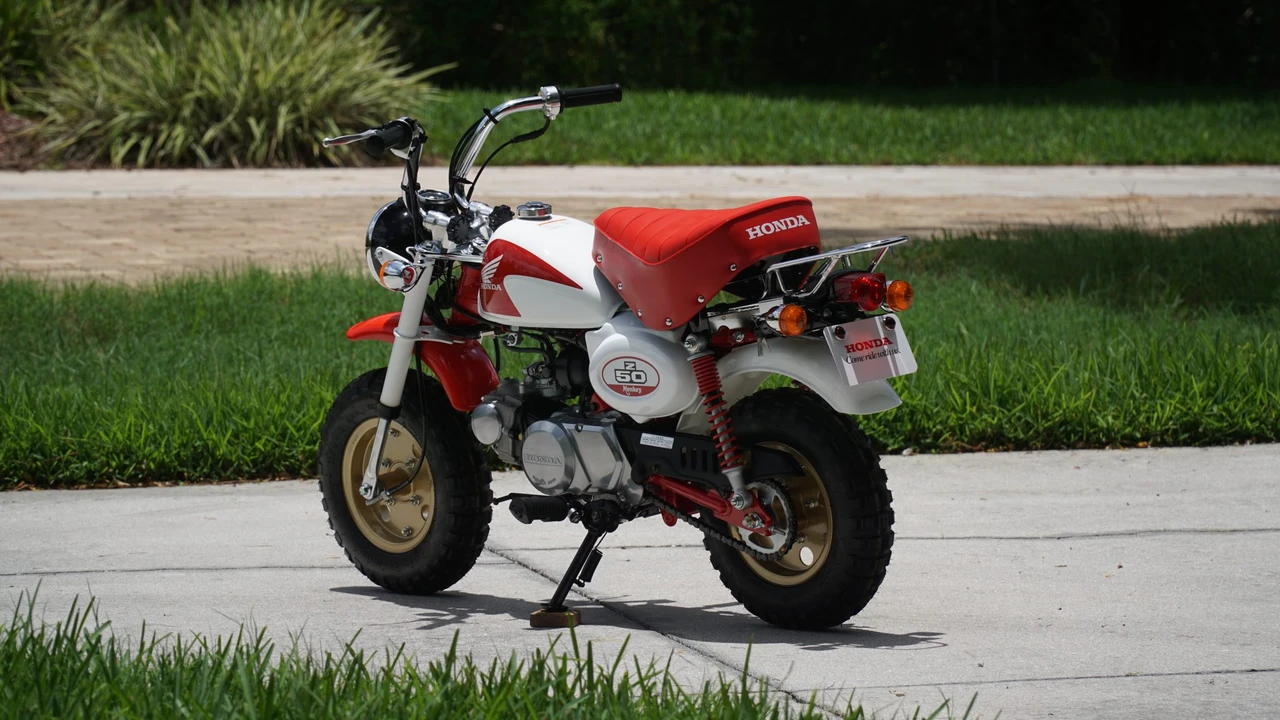 2002 Honda Motorcycles - Image 14 of 31