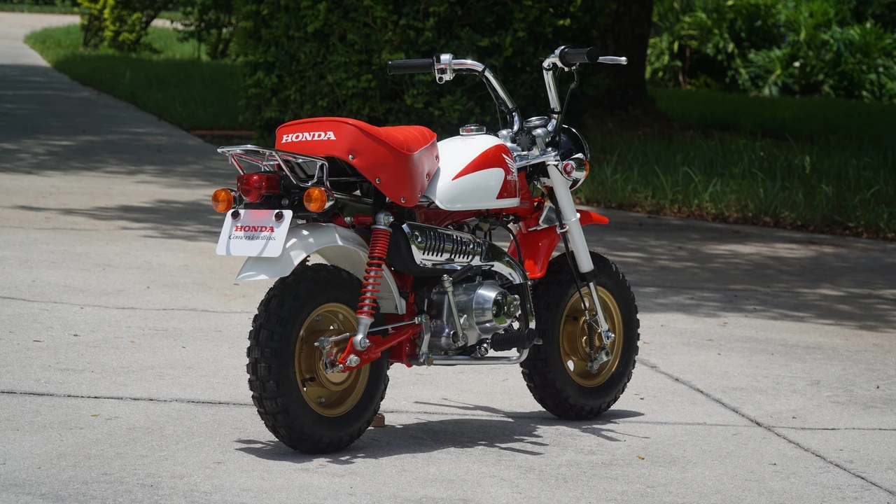 2002 Honda Motorcycles - Image 18 of 31