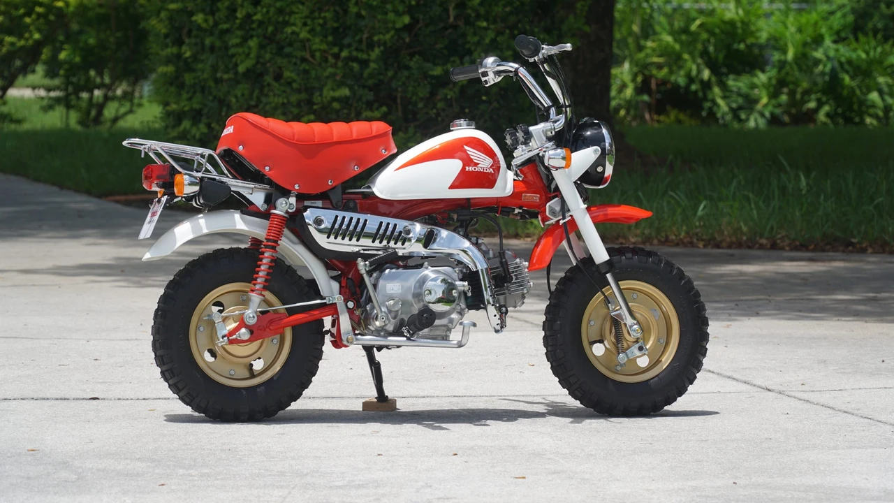 2002 Honda Motorcycles - Image 23 of 31