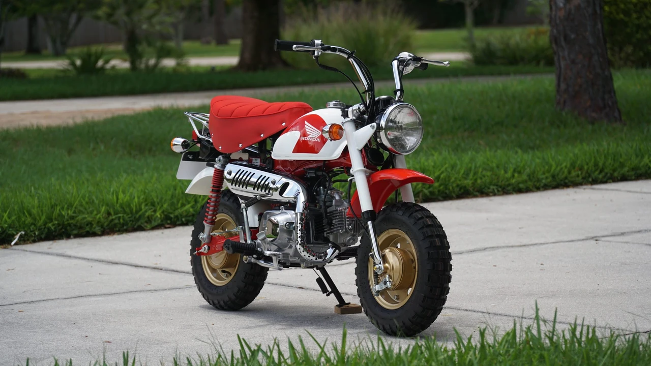 2002 Honda Motorcycles - Image 28 of 31