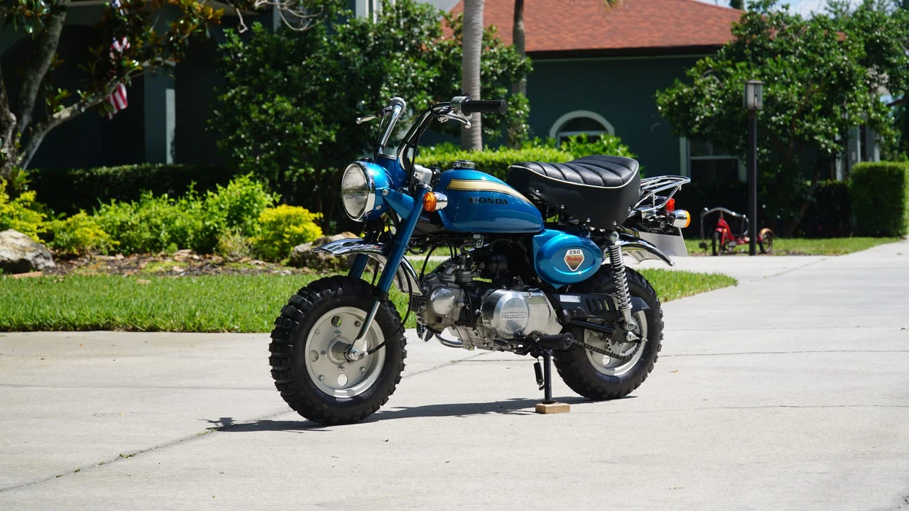 2002 Honda Motorcycles - Image 4 of 31