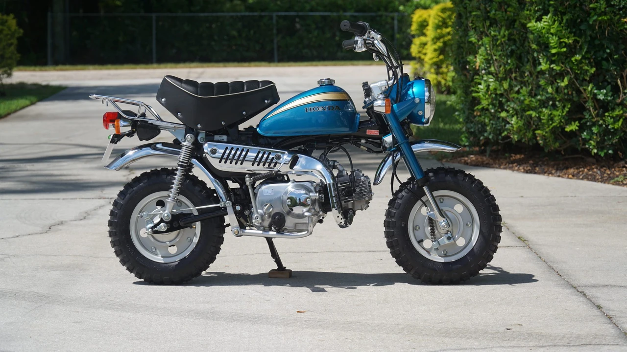 2002 Honda Motorcycles - Image 15 of 31