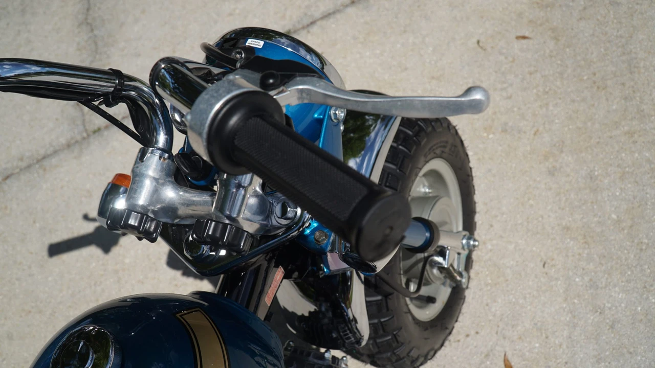 2002 Honda Motorcycles - Image 24 of 31