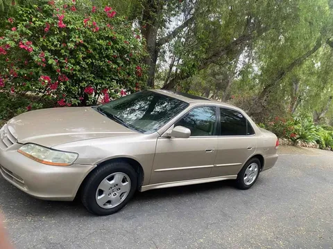 2002 Honda Accord 6th Gen - Image 2 of 16