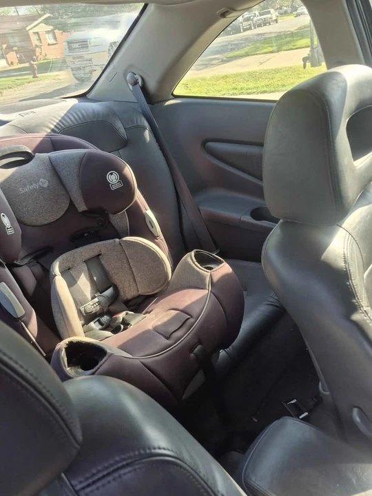 2002 Honda Accord 6th Gen - Image 7 of 13