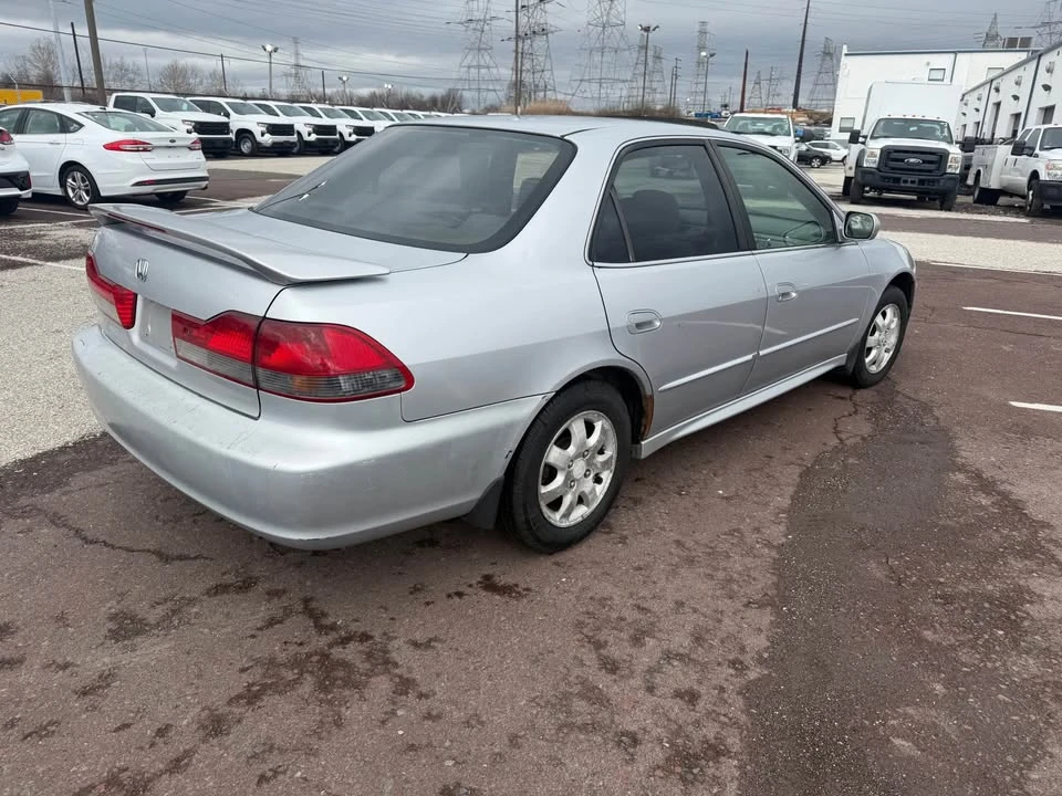 2002 Honda Accord 6th Gen - Image 9 of 17