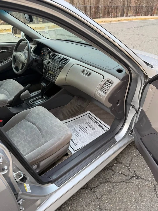 2002 Honda Accord 6th Gen - Image 8 of 10