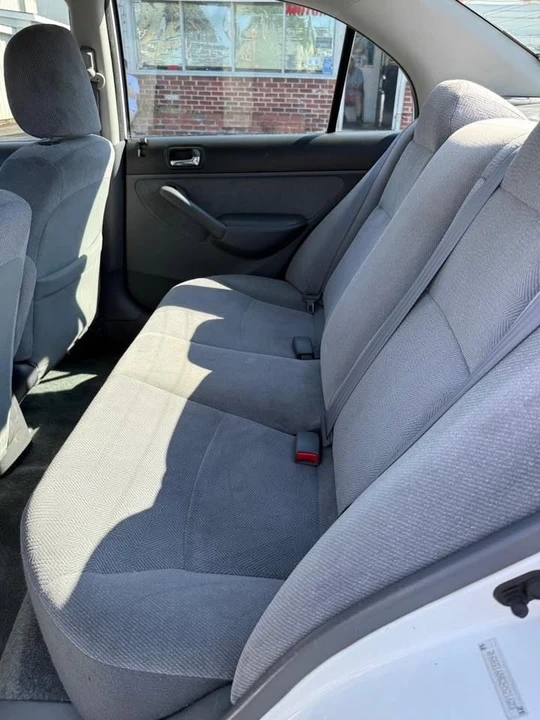 2002 Honda Civic 7th Gen - Image 9 of 12
