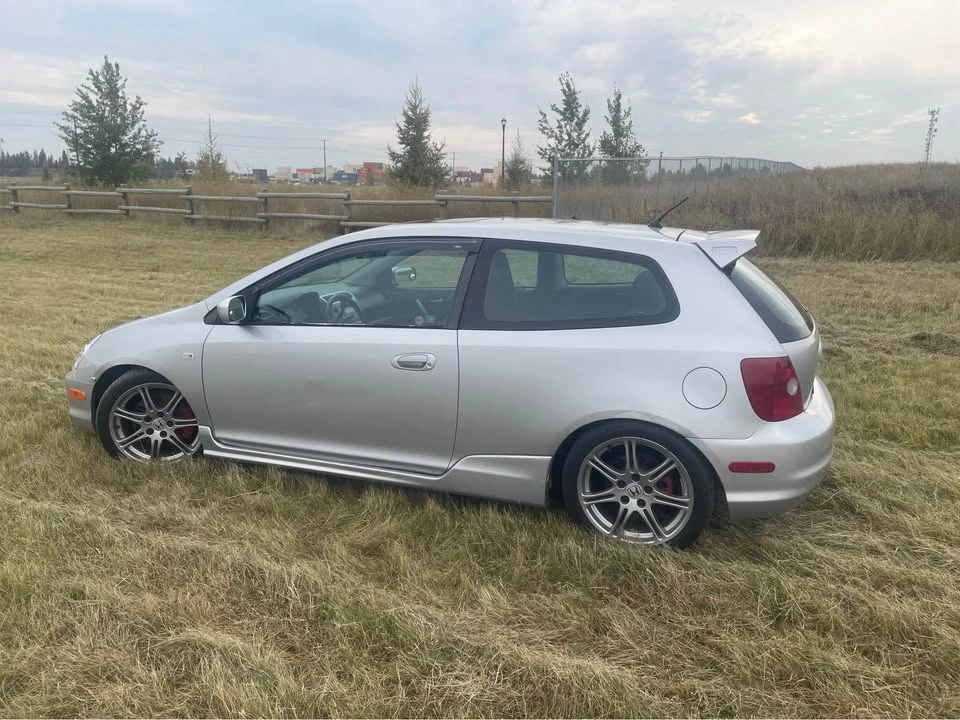 2002 Honda Civic 7th Gen - Image 4 of 12