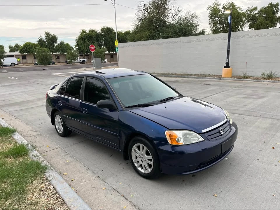 2002 Honda Civic 7th Gen - Image 2 of 7