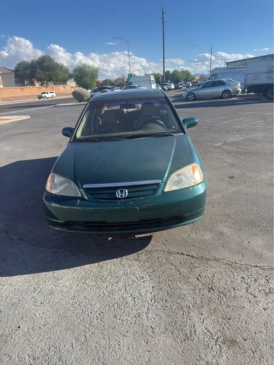 2002 Honda Civic 7th Gen - Image 2 of 9