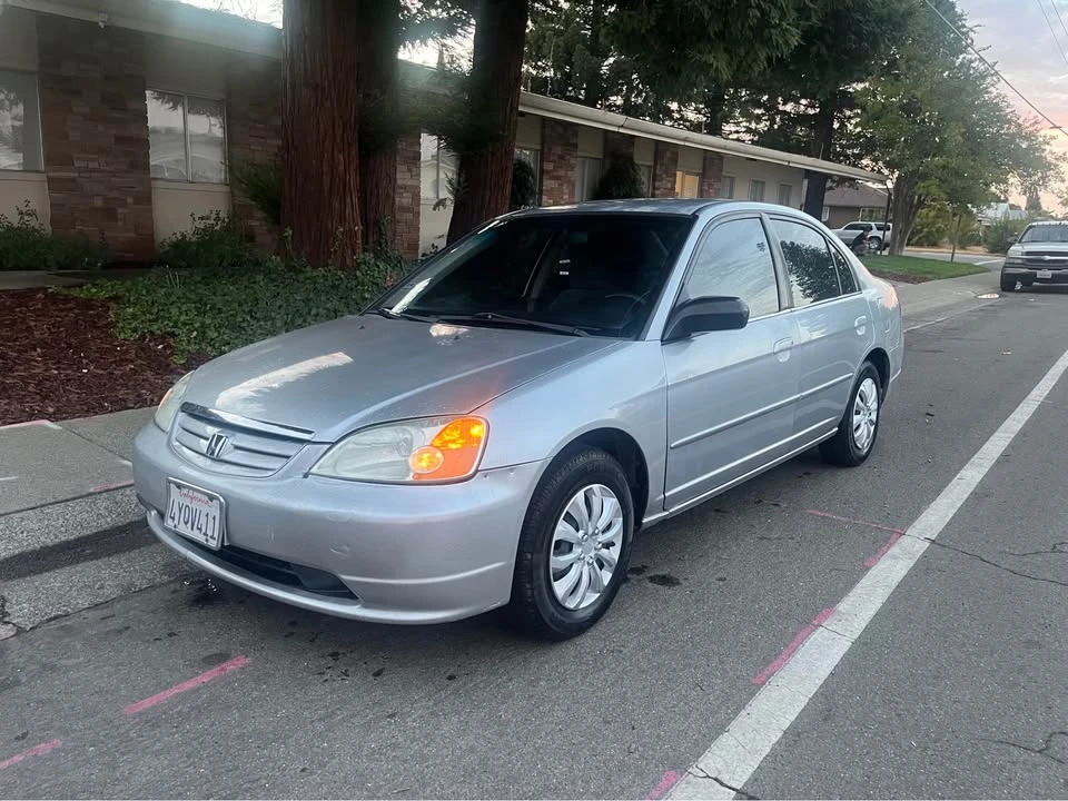 2002 Honda Civic 7th Gen - Image 3 of 12