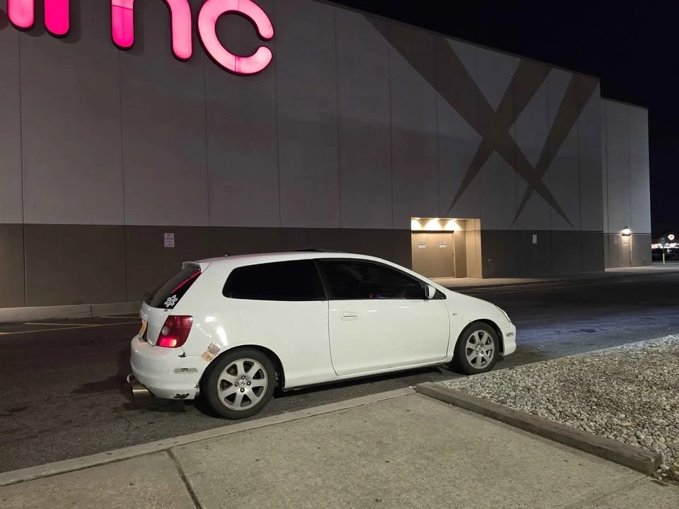 2002 Honda Civic 7th Gen - Image 4 of 8